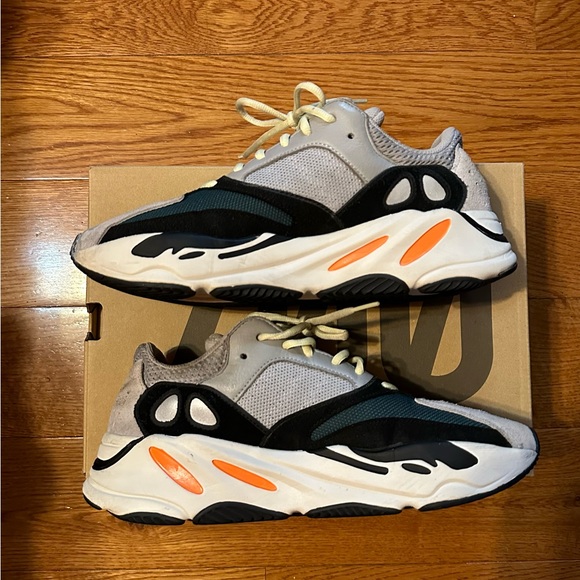 Adidas Yeezy Boost Waverunner 700 Size 10 - Picture 3 of 8